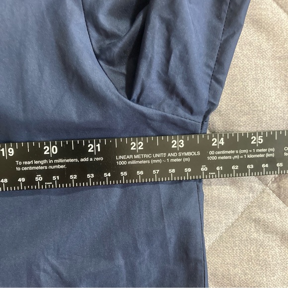 Nike Sportswear Windbreaker Blue Orange Size Large Full Zip Lightweight Jacket - Picture 7 of 11